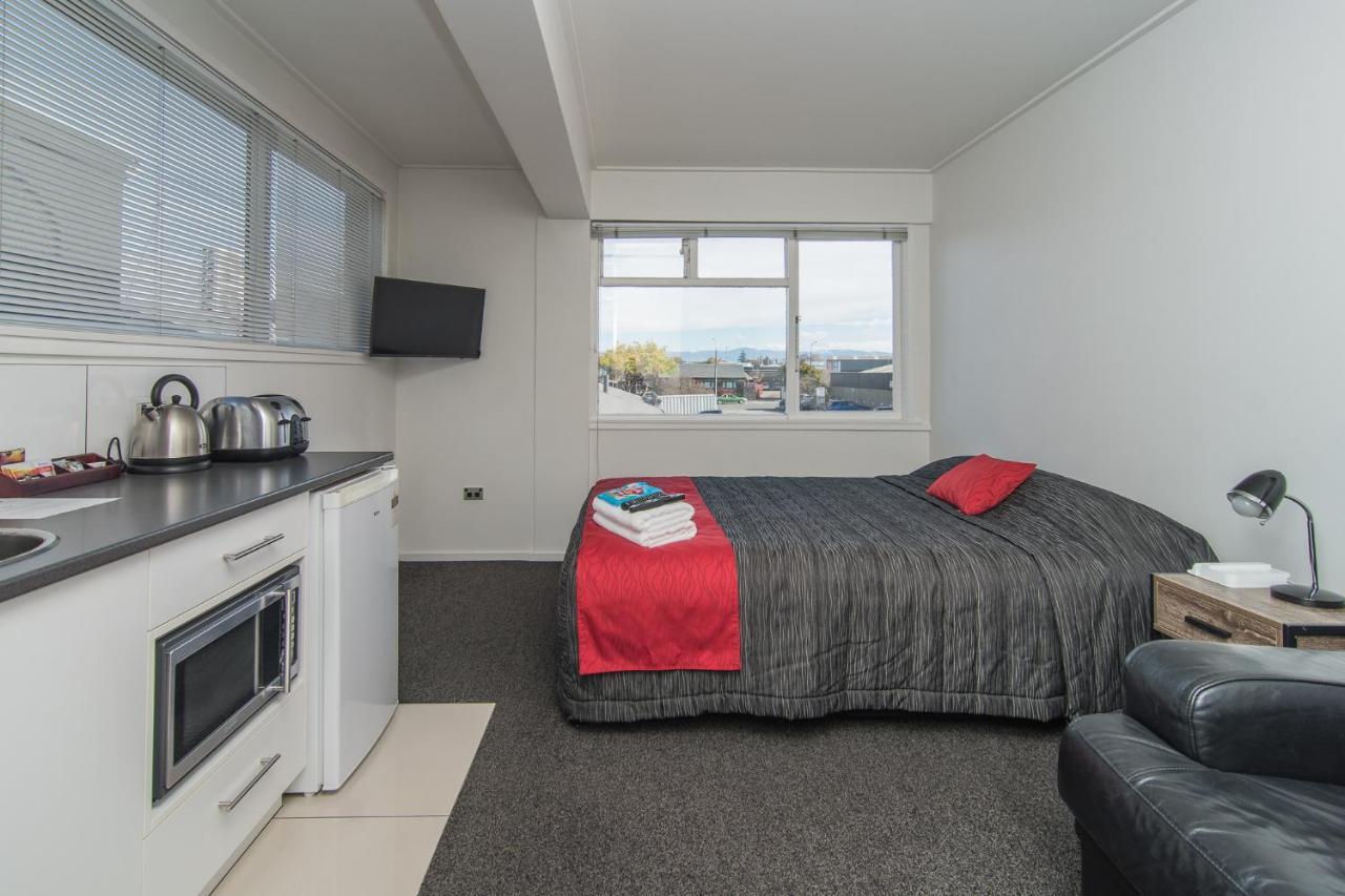 The Hibernian Studio Apartments - 4 Latter Street Timaru Εξωτερικό φωτογραφία