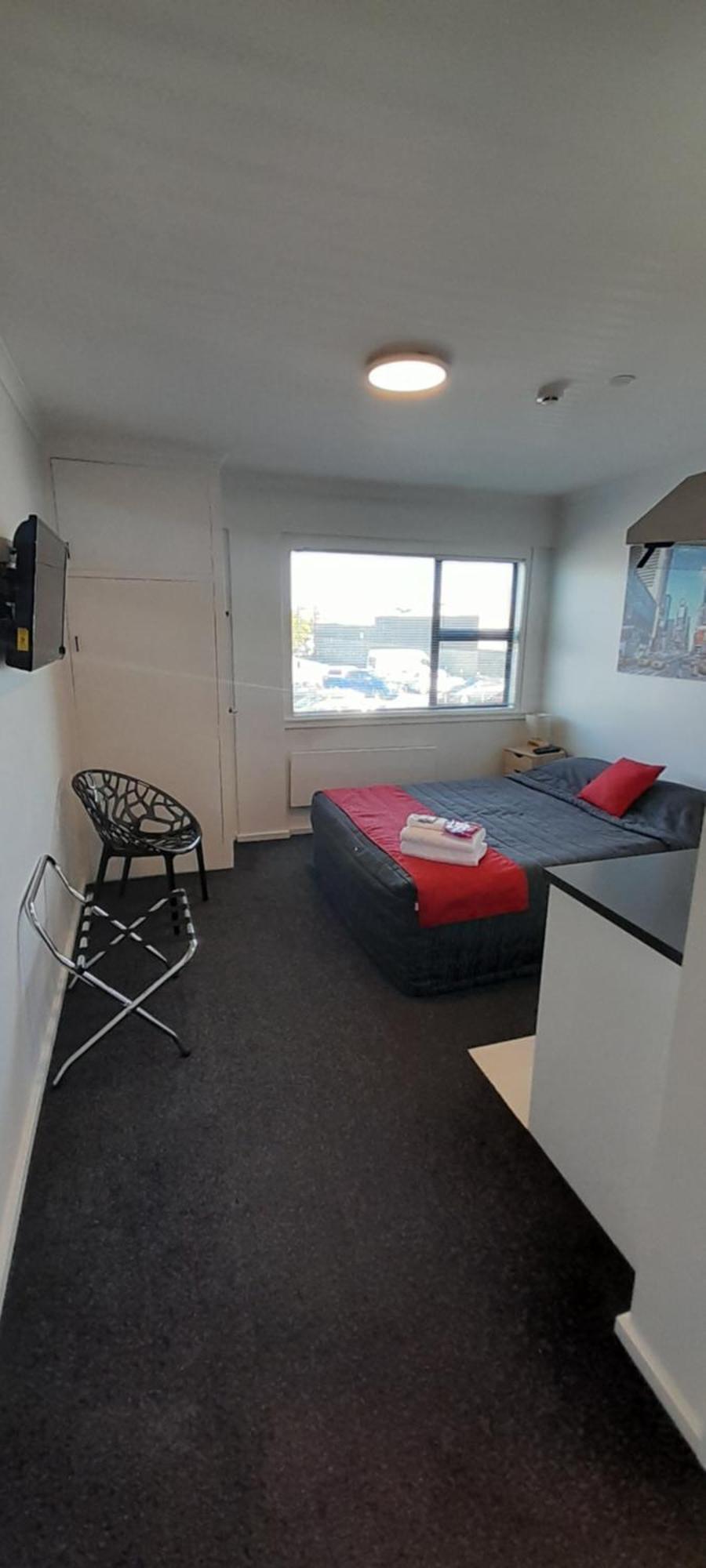 The Hibernian Studio Apartments - 4 Latter Street Timaru Εξωτερικό φωτογραφία